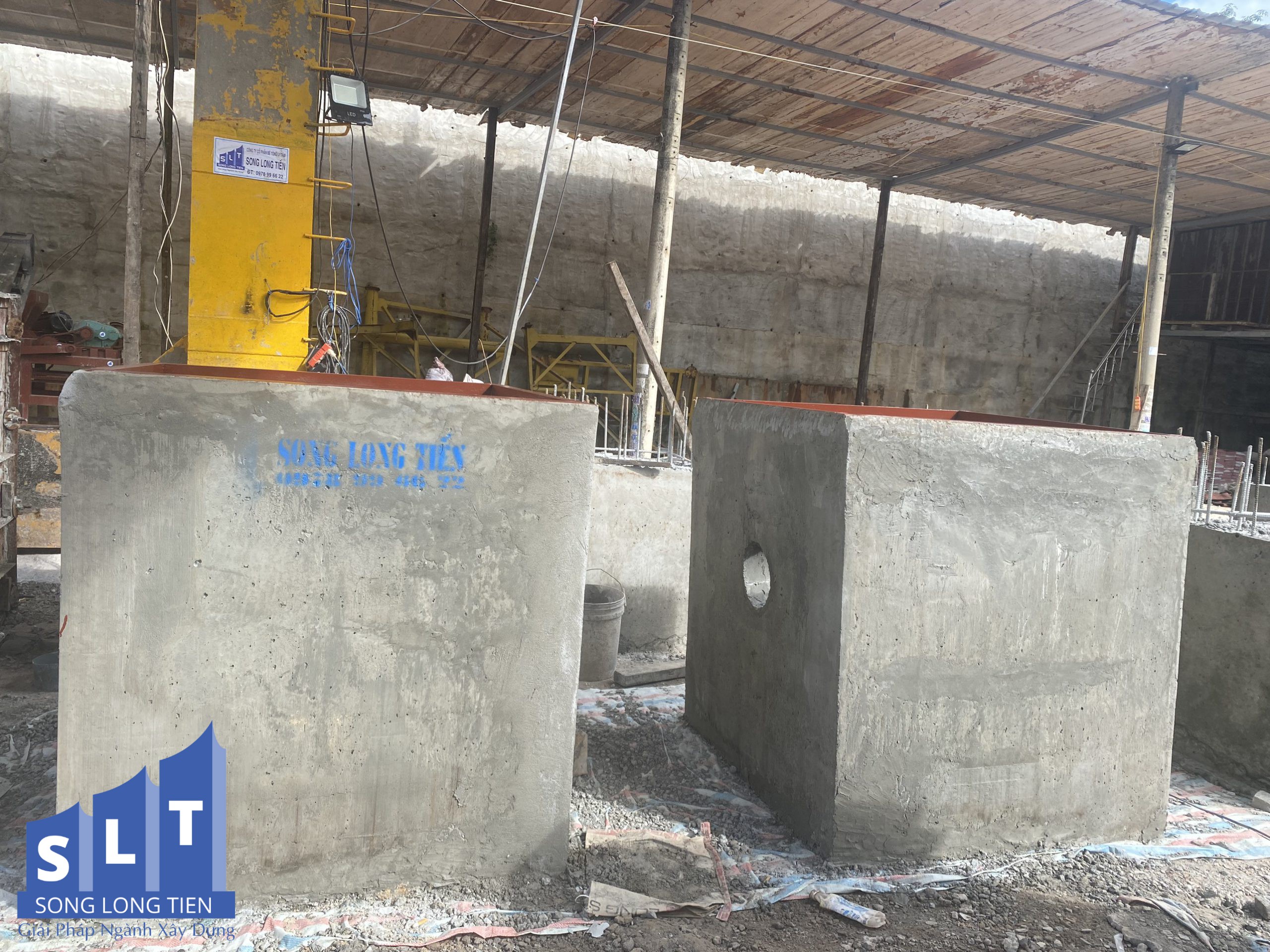 Hố ga bê tông đúc sắn tại xưởng