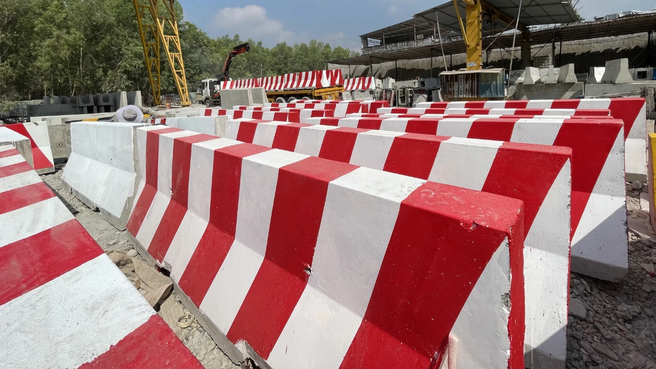 Dải phân cách Dải phân cách