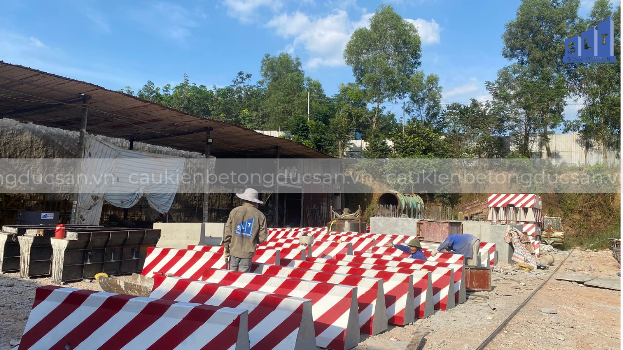 Các loại dải phân cách phổ biến trên thị trường Các loại dải phân cách phổ biến trên thị trường